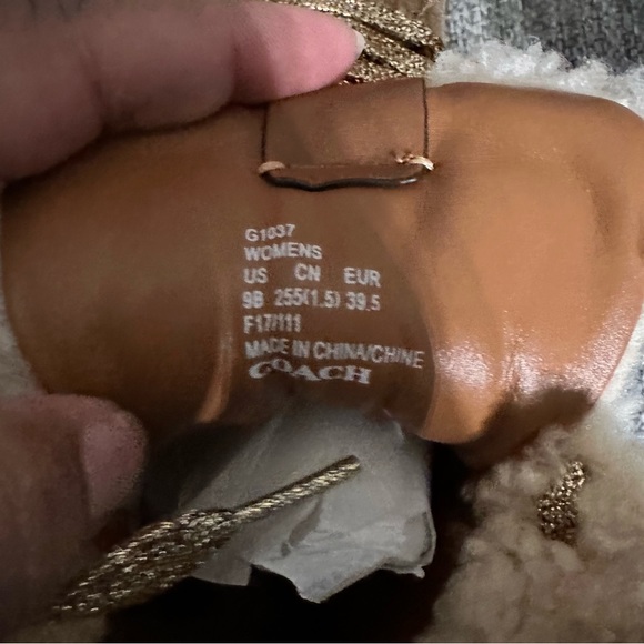 EUC COACH Urban Hiker Glitter Platform Boot size 9 - Picture 11 of 13